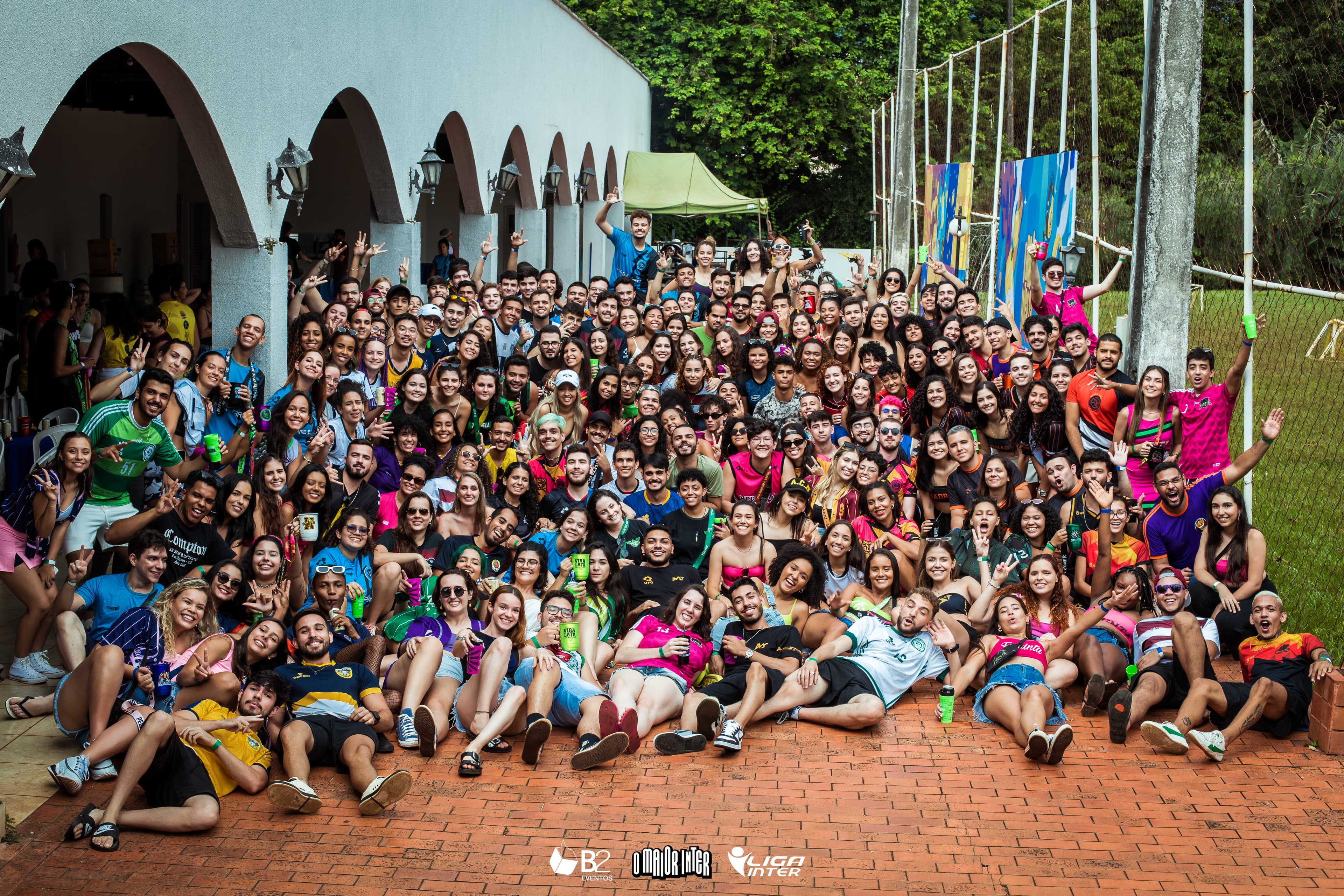 Representantes das atléticas reunidos na Resenha da Liga Inter 2023.